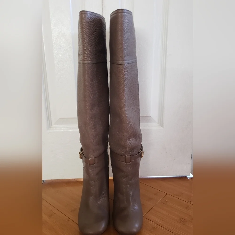 TORY BURCH JENNA BOOTS TUMBLE LEATHER EUC